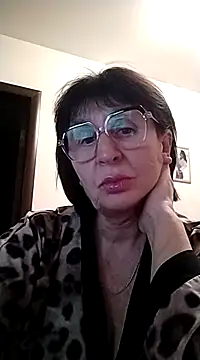 AlbinaXPretty online show from 01/11/25, 08:21