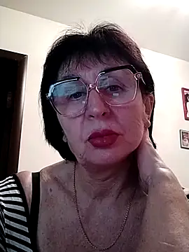 AlbinaXPretty online show from 02/03/25, 05:35