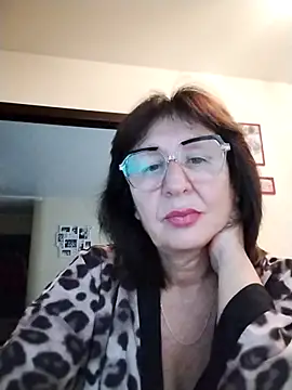 AlbinaXPretty online show from 10/04/25, 09:29