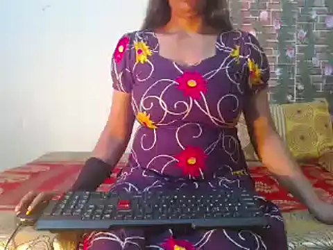 nikitahot3 online show from 12/26/24, 12:57