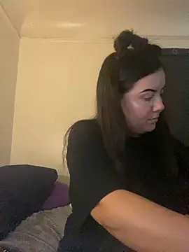 xocrybaby online show from 10/05/25, 12:31