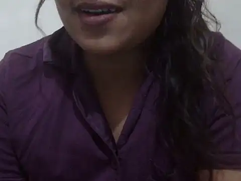 Snapshot of shekira99 chatting on 03/17/26, 07:50 shekira99 online show from 03/17/26, 07:50