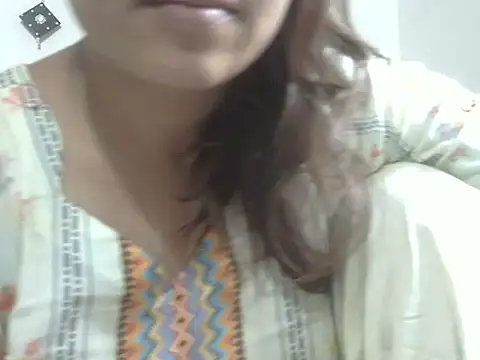 Snapshot of shekira99 chatting on 04/28/26, 03:00 shekira99 online show from 04/28/26, 03:00