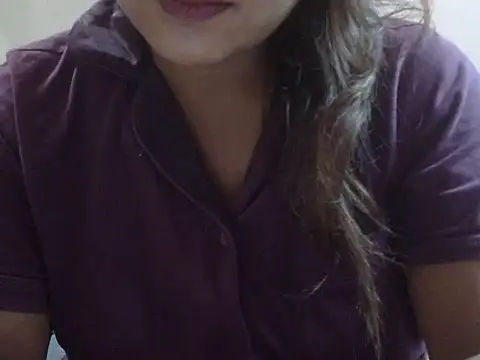 Snapshot of shekira99 chatting on 05/01/26, 03:11 shekira99 online show from 05/01/26, 03:11