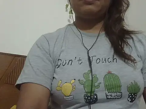 Snapshot of shekira99 chatting on 05/11/26, 10:07 shekira99 online show from 05/11/26, 10:07