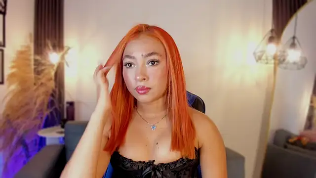 valerycolins online show from 12/18/24, 04:09