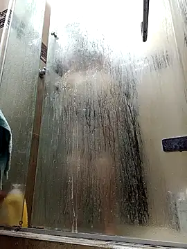 Snapshot of lucia_vonne_ chatting on 12/02/25, 11:26 lucia vonne online show from 12/02/25, 11:26