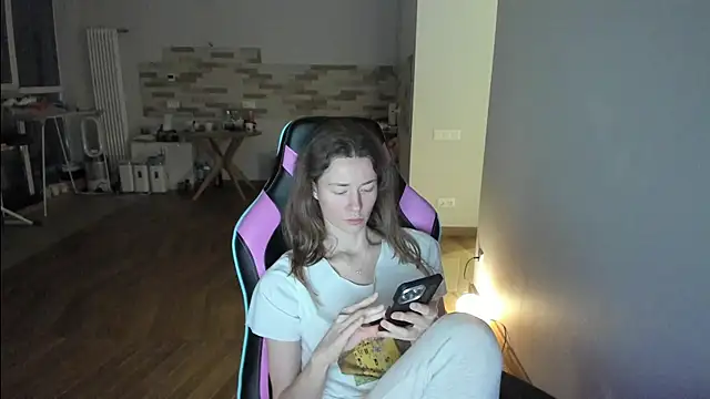 ooksiiii online show from 05/04/26, 10:39