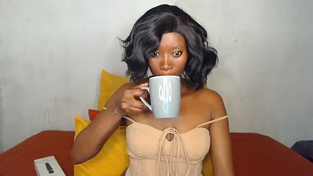 Snapshot of NikkiDickSavage chatting on 09/26/25, 09:30 NikkiDickSavage online show from 09/26/25, 09:30