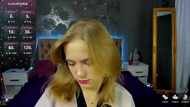 DellaRowe online show from 12/04/24, 01:42