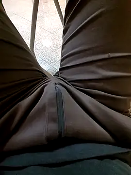 Snapshot of klsvn91 chatting on 09/28/25, 09:03 klsvn91 online show from 09/28/25, 09:03