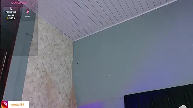 Snapshot of _Gretta chatting on 10/14/25, 07:58 Gretta online show from 10/14/25, 07:58