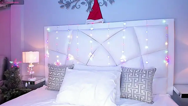MelanieKlaus online show from 12/21/24, 11:55