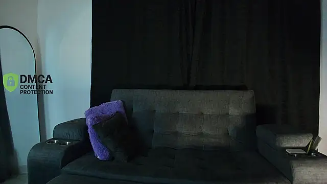 Snapshot of yungelitamor_ chatting on 03/18/26, 05:21 yungelitamor online show from 03/18/26, 05:21