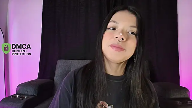 Snapshot of yungelitamor_ chatting on 04/10/26, 05:45 yungelitamor online show from 04/10/26, 05:45