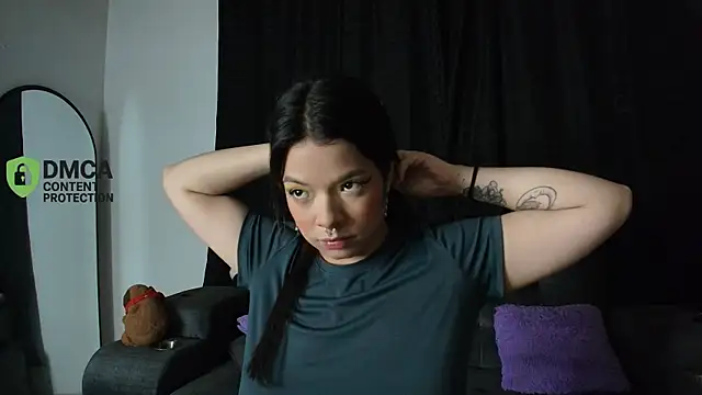 Snapshot of yungelitamor_ chatting on 04/14/26, 05:24 yungelitamor online show from 04/14/26, 05:24