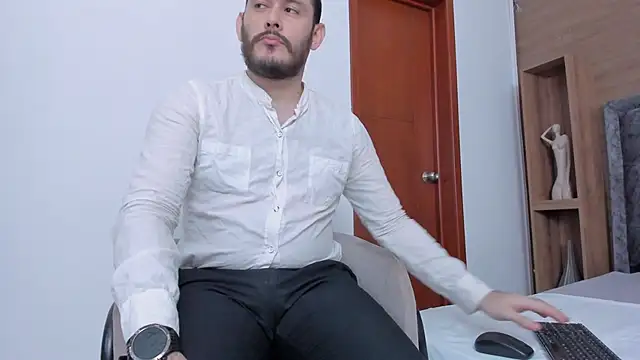 Snapshot of jeanpiere_ chatting on 03/06/26, 03:25 jeanpiere online show from 03/06/26, 03:25