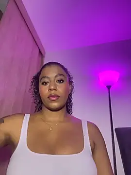 charlotteeruss online show from 06/13/26, 07:17