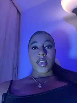 charlotteeruss online show from 07/19/26, 01:20