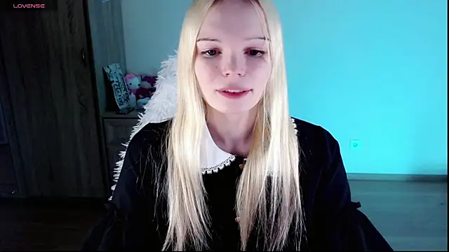 Emily Nyaffee online show from 02/11/25, 11:22
