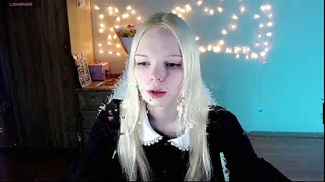 Emily Nyaffee online show from 02/26/25, 11:04