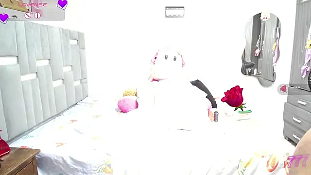 thickebonymilfF online show from 05/17/26, 05:38