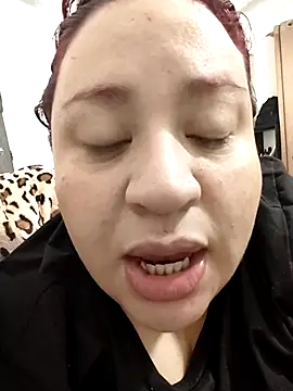 Snapshot of anacohen chatting on 12/03/25, 08:07 anacohen online show from 12/03/25, 08:07