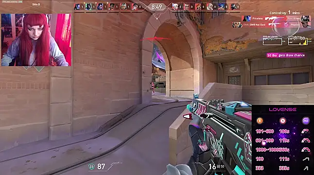 Snapshot of linda_mort chatting on 11/17/25, 09:42 linda mort online show from 11/17/25, 09:42