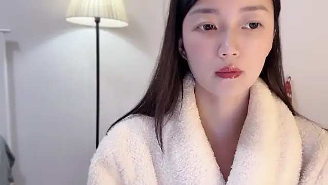 A-xena online show from 01/04/25, 02:25