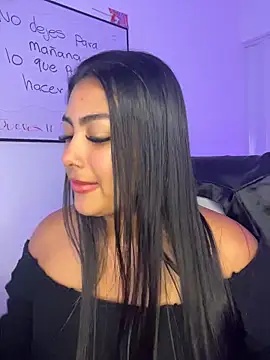 NatashaBrown12 online show from 11/12/25, 12:38