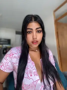 NatashaBrown12 online show from 05/17/26, 01:18