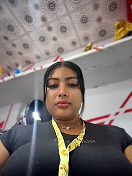 NatashaBrown12 online show from 05/25/26, 06:14