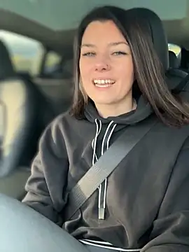 LadyLena1 online show from 12/06/24, 05:55