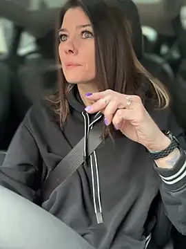 LadyLena1 online show from 03/14/25, 04:19