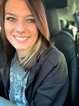 LadyLena1 online show from 09/18/25, 04:31