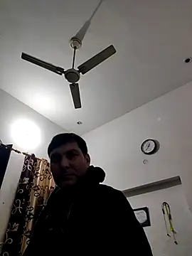 ZIMMY25 online show from 11/23/25, 07:02