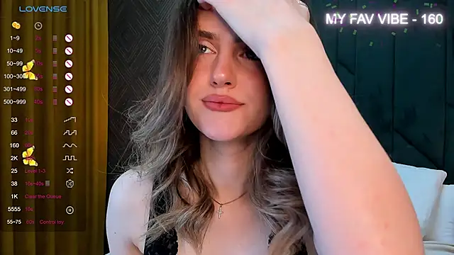 Skinny Alice online show from 12/04/24, 01:14