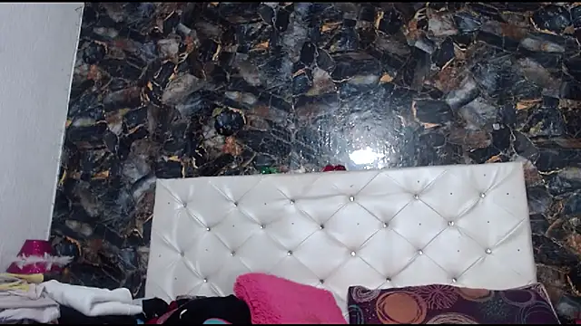 Snapshot of DesireDirtyTS__ chatting on 11/02/25, 12:13 DesireDirtyTS online show from 11/02/25, 12:13