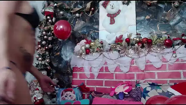 Snapshot of DesireDirtyTS__ chatting on 11/22/25, 11:42 DesireDirtyTS online show from 11/22/25, 11:42