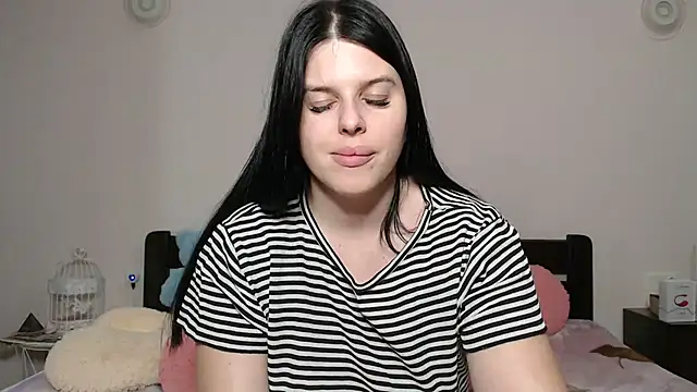 Annatrybebetter online show from 09/18/25, 10:12