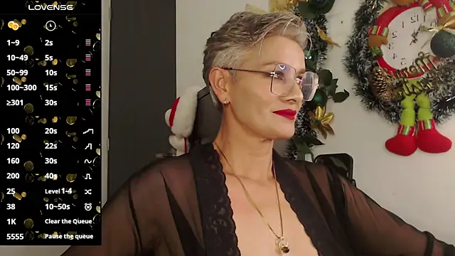 scarlett paris22 online show from 12/28/24, 11:37