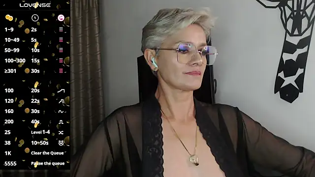 scarlett paris22 online show from 01/18/25, 02:36