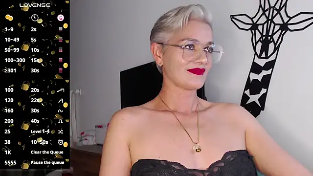 scarlett paris22 online show from 02/06/25, 10:43