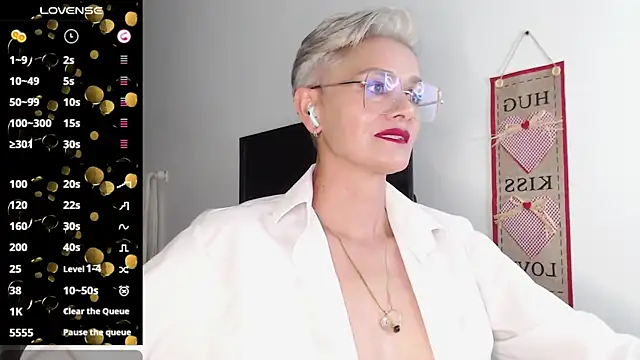 scarlett paris22 online show from 02/11/25, 02:57