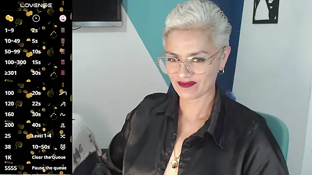 scarlett paris22 online show from 03/08/25, 12:22