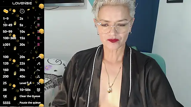scarlett paris22 online show from 03/15/25, 11:50
