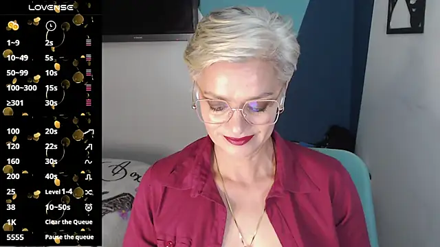 scarlett paris22 online show from 03/23/25, 12:04