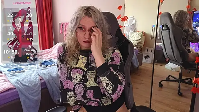 Lori Myaf online show from 09/19/25, 02:40