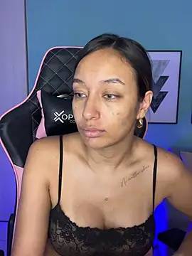 DianaHopson online show from 12/20/24, 10:27