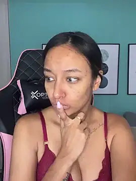 DianaHopson online show from 01/04/25, 01:53
